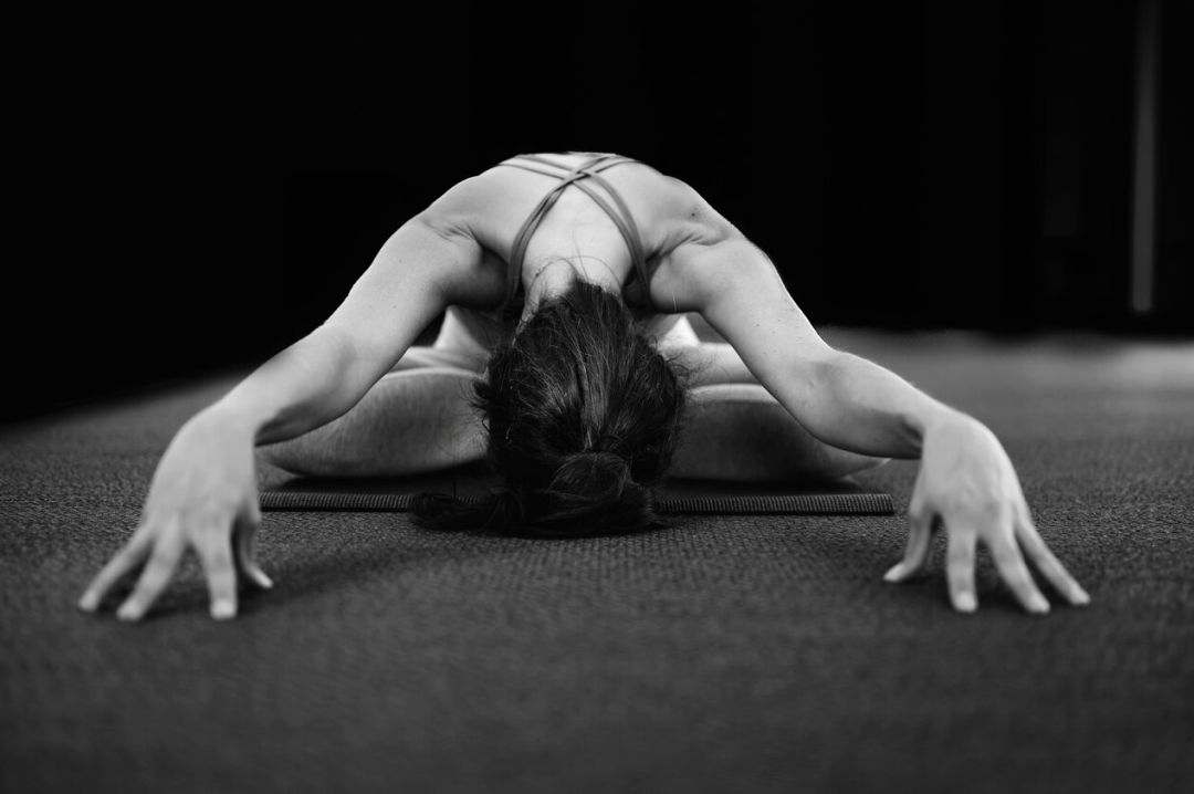 Vinyasa pose 1